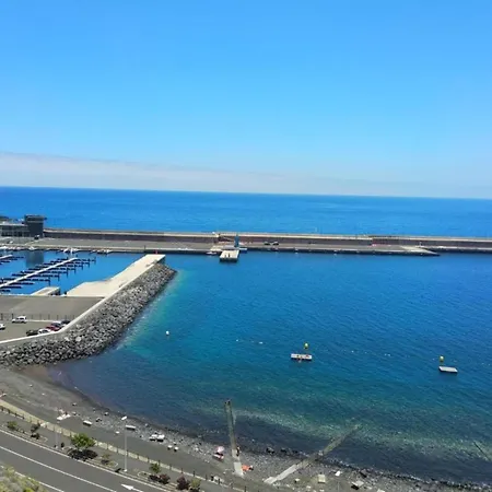 Con Terraza Privada E Increibles Vistas Al Mar Apart-hotel Timijiraque
